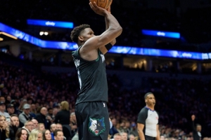 霍里：我现在不喜欢华子的比赛 他不再扣篮而是狂投三分