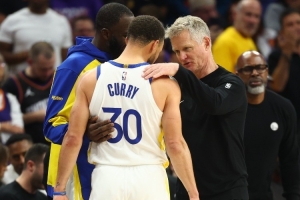 桑托斯：若明年我们还能看到科尔&库里&追梦再聚首 那将会非常棒