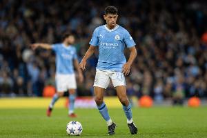 努内斯：我觉得自己中场和后卫都能胜任，而且两个位置我都很享受