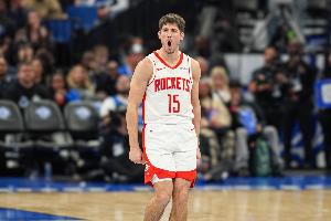 替补这么菜咋玩？火箭替补仅伊森得分 全队替补合计25中4